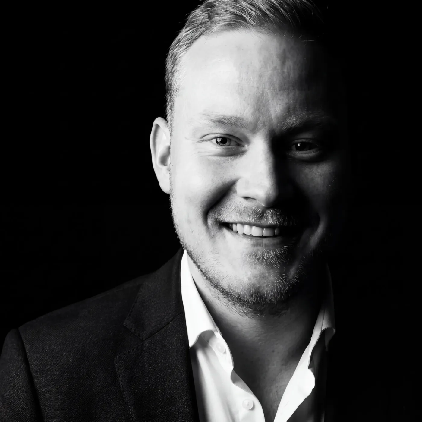 Tamas Nanasi, Agentic Product Engineer & Designer